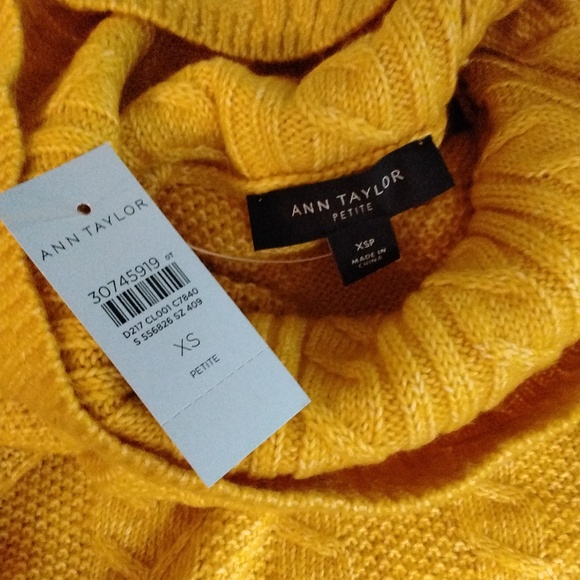 Women's NWT Ann Taylor golden yellow Chunky cable knit midi sweater dress Sz XSP - Picture 4 of 4